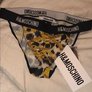 moschino pantie
